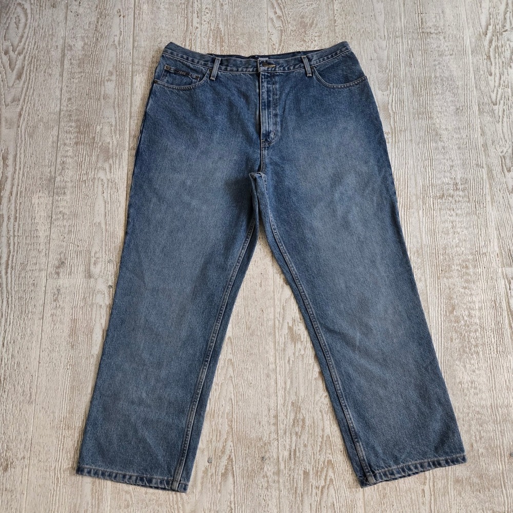 NWT IZOD Relaxed Fit Jeans Medium Wash Blue Denim 100% Cotton 38x29